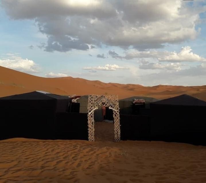沙漠游民营地
