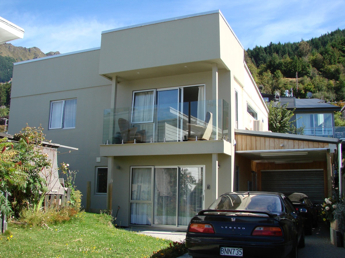 Queenstown House 79 a