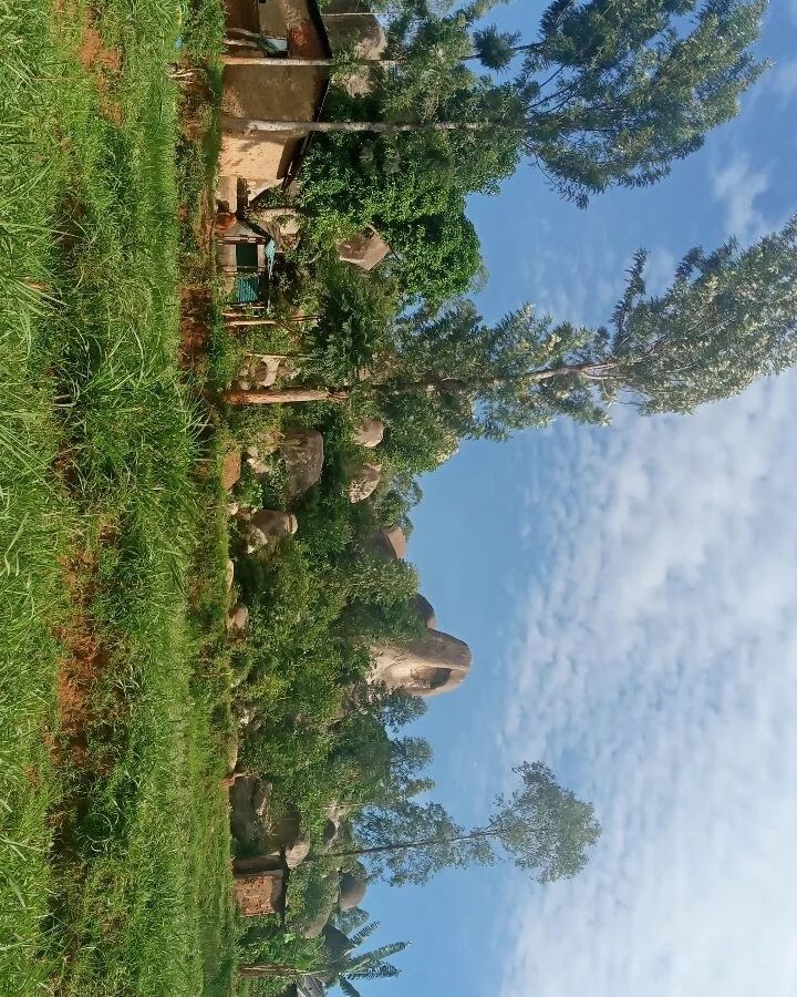 Luo Village