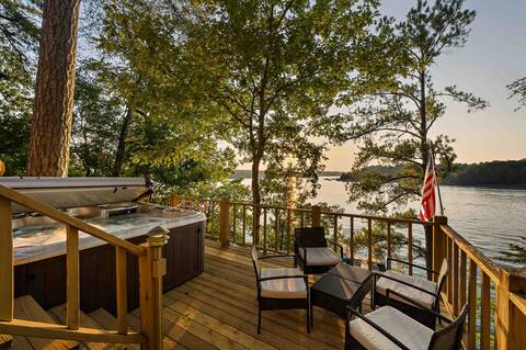 Lakefront w Hot Tub, Private Dock & Water Access