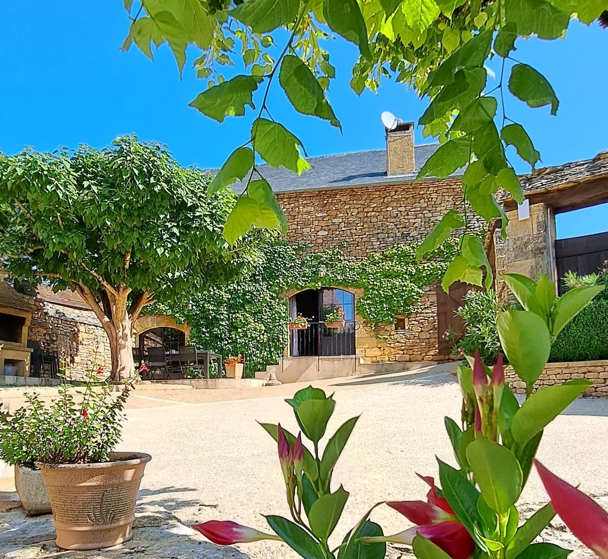 La Grange, belle maison avec piscine privée