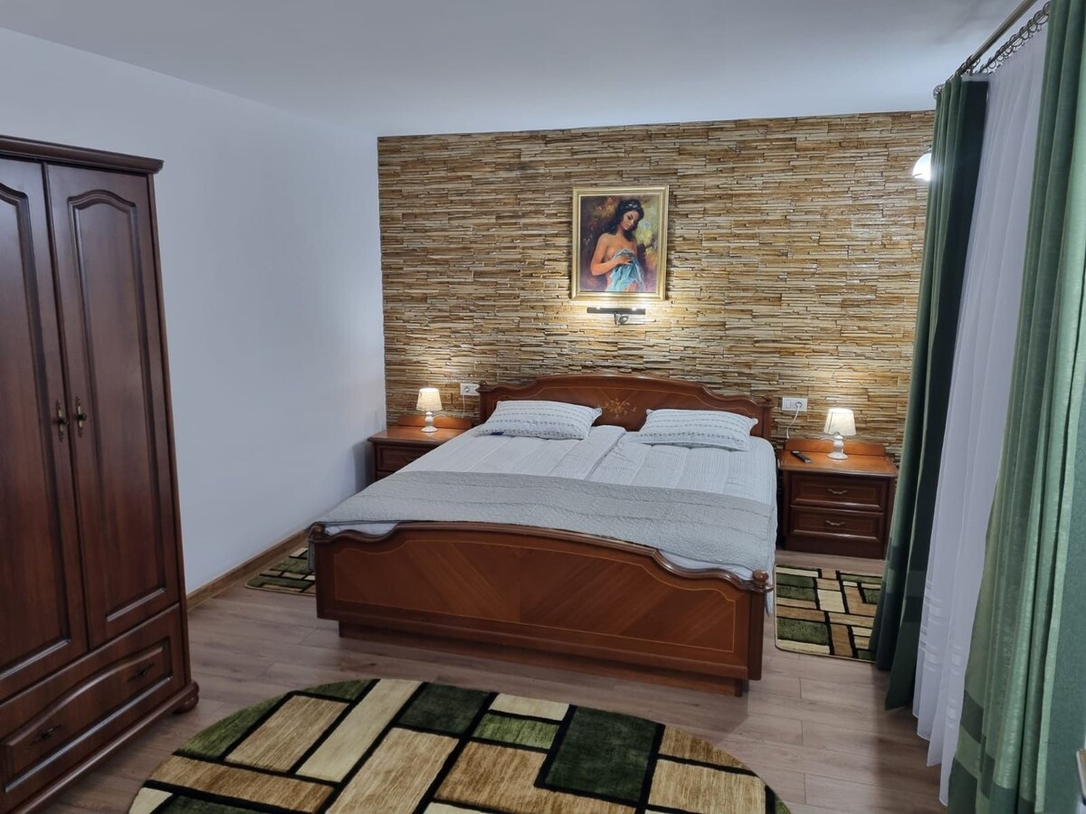 Villa Lucia - 6 bedroom