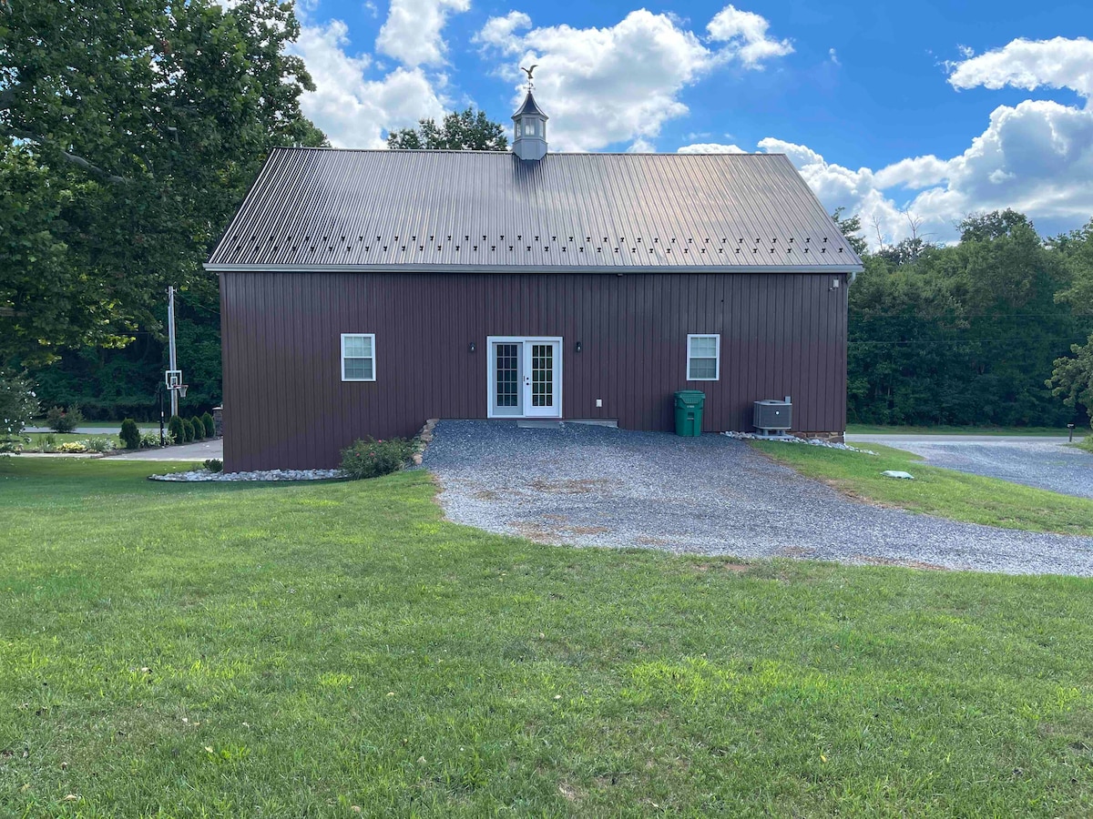 Historic Renovated Barn on 48 acres