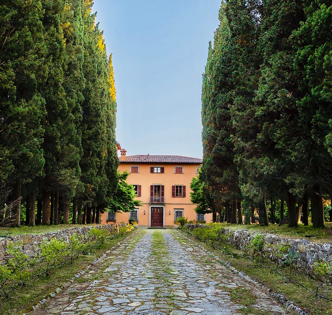 Baron 's Villa （带泳池和公园）