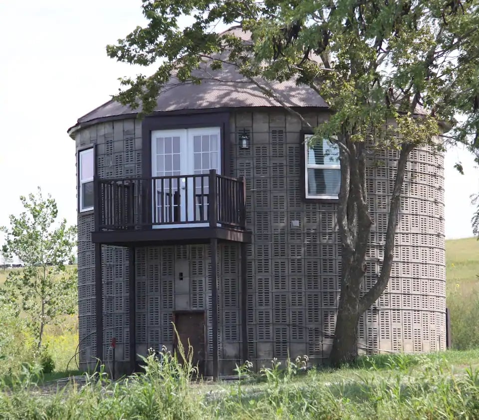 The Corn Crib Cottage