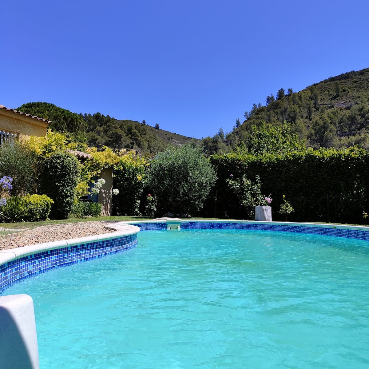 Villa avec piscine entre Avignon et les Alpilles
