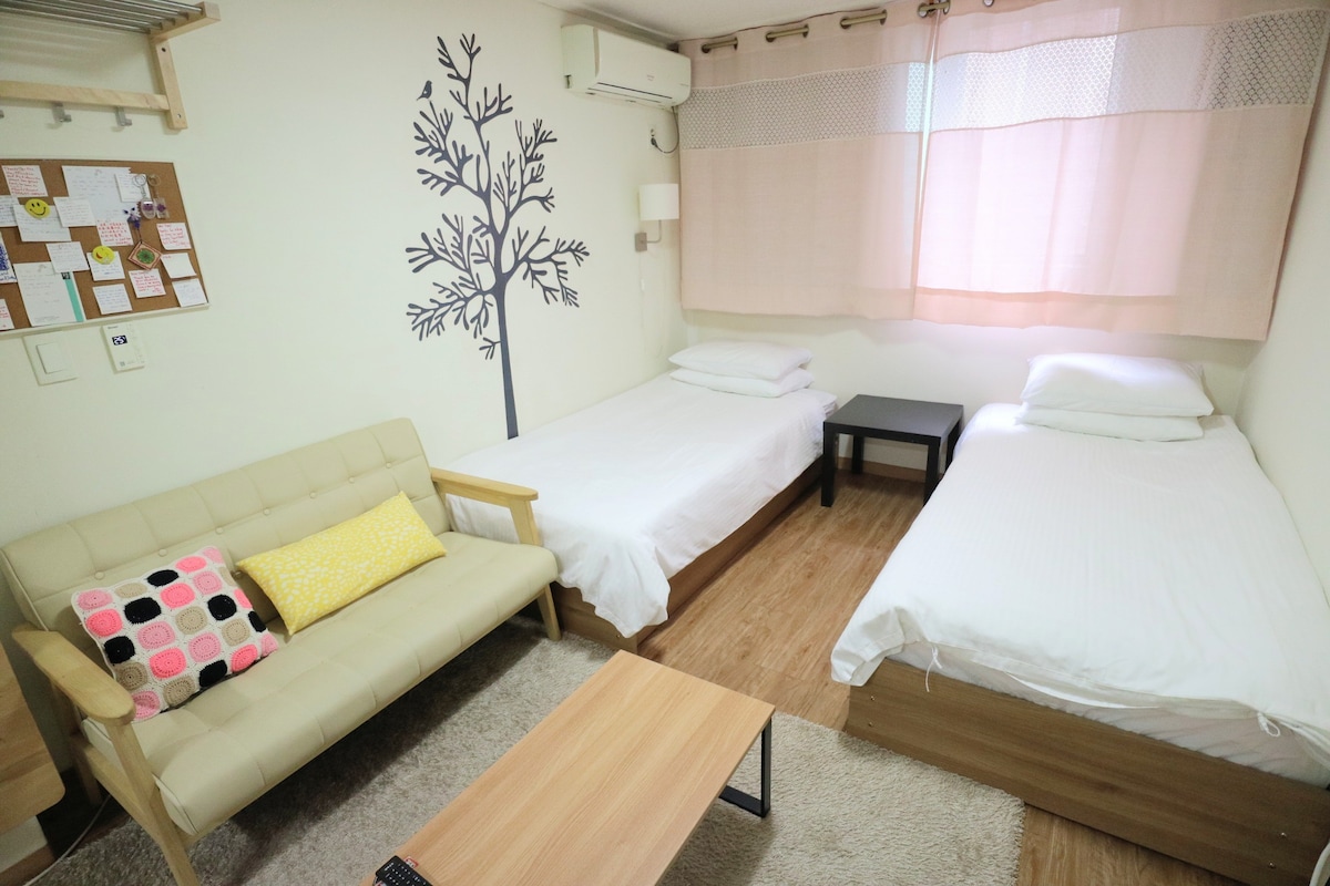 首尔站5分钟/两张单人床单间公寓A2