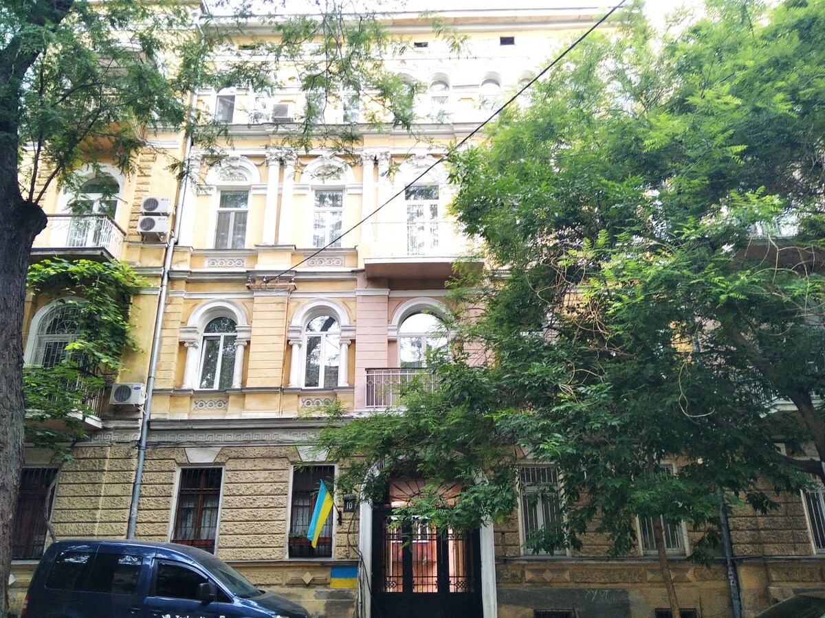 2-公寓、阳台、Primorsky Blvd、联合国教科文组织区域