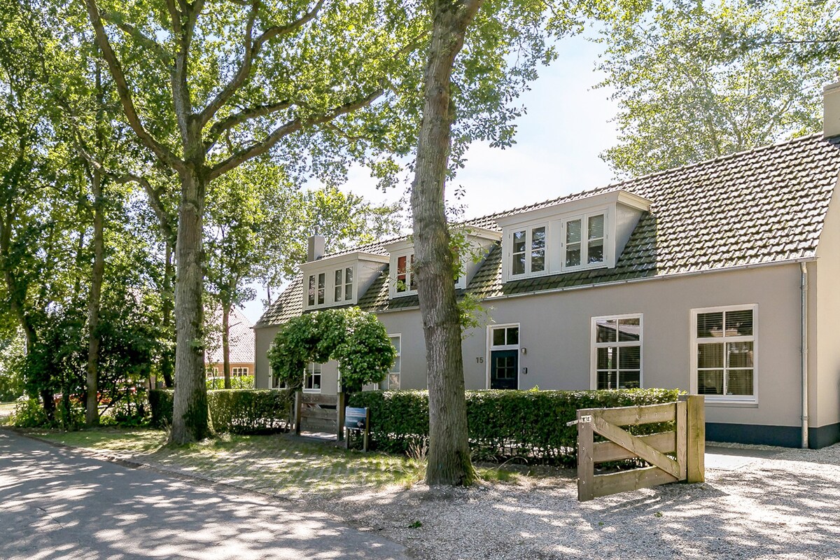 Villas Domburg "Het Duinhuis"