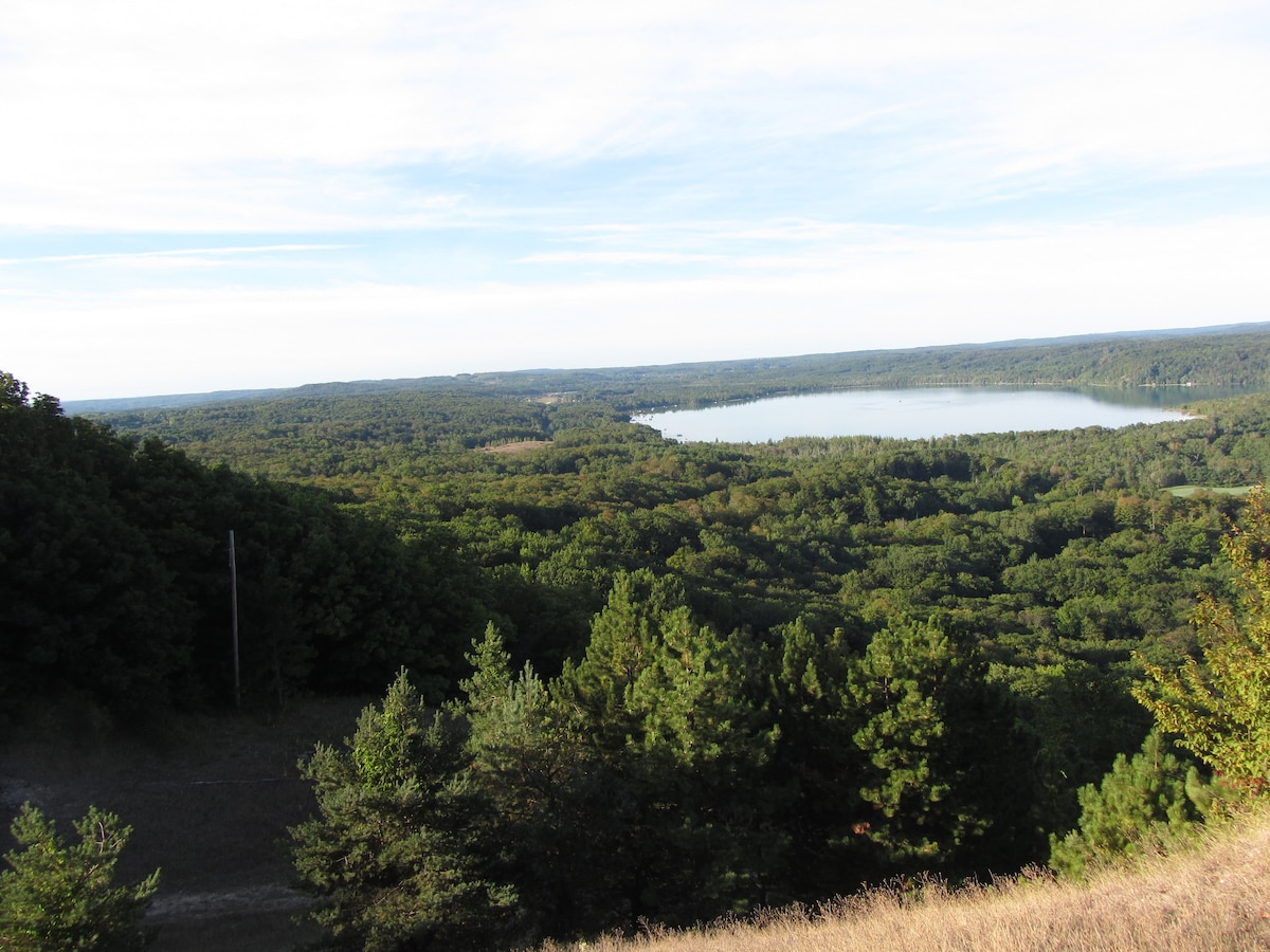 Lovely Leelanau的舒适联排别墅~