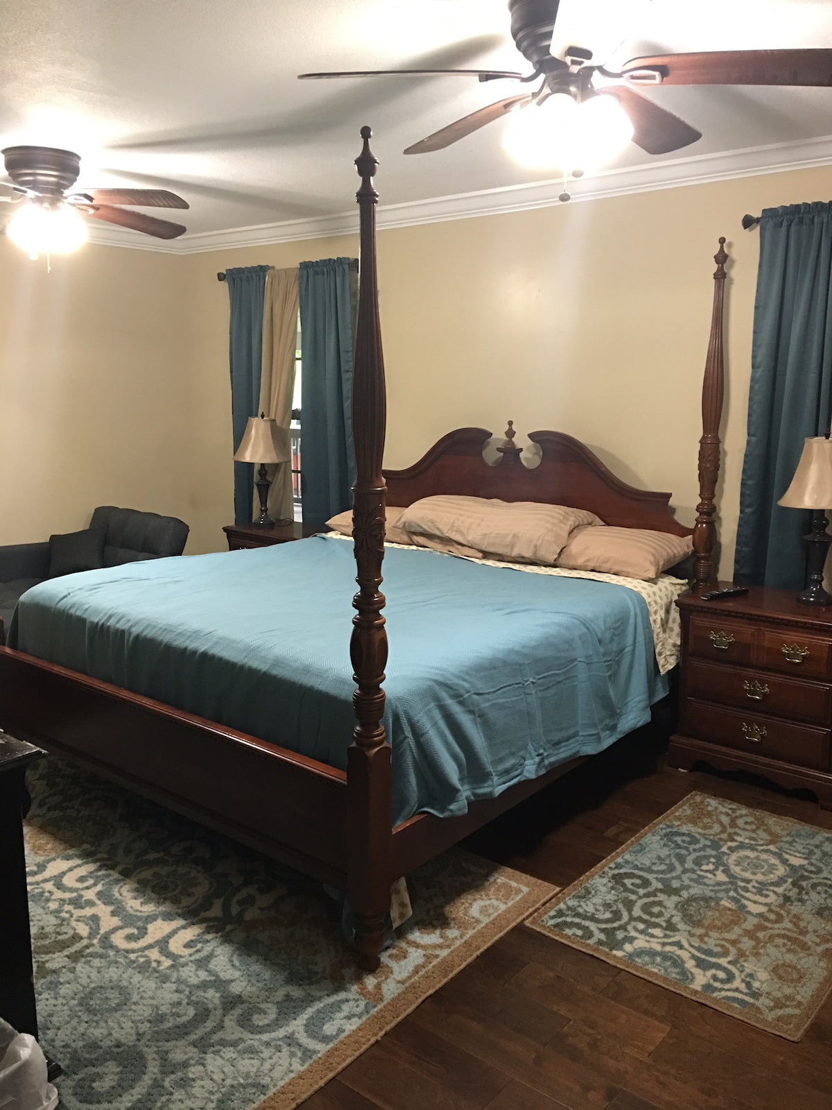 Private King Suite close to Obed River (Room #2)