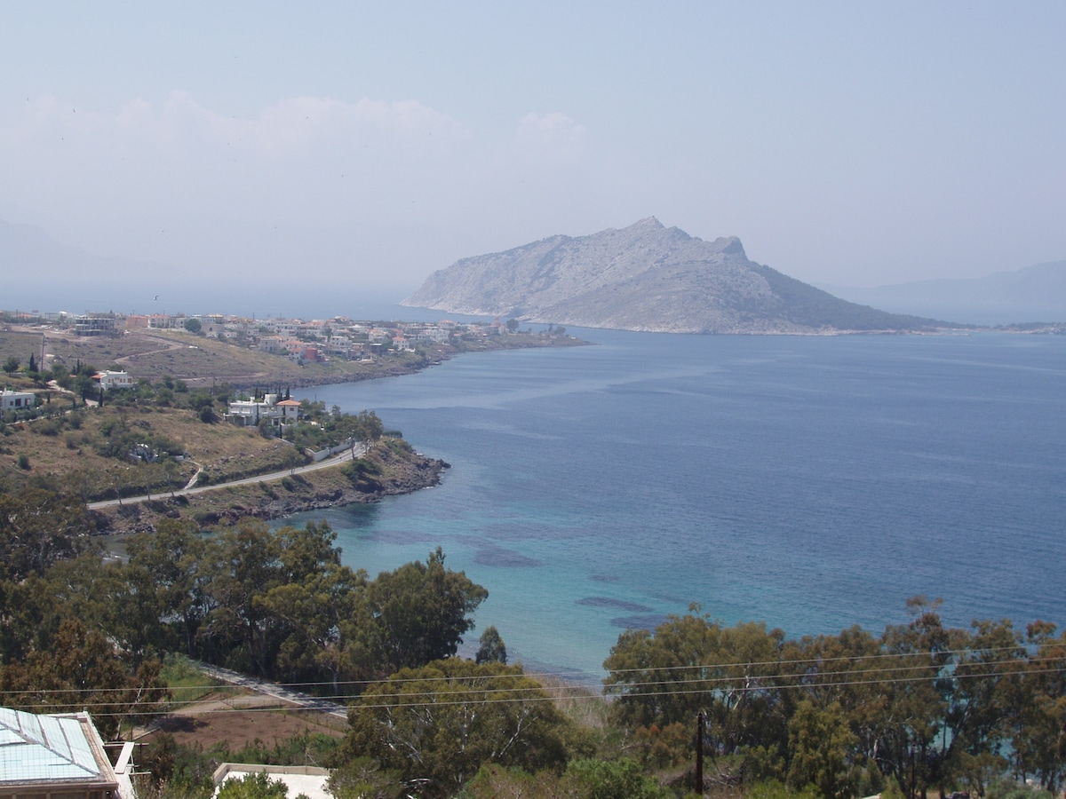 位于埃伊纳（ Aegina ）的别墅，景观非常好
