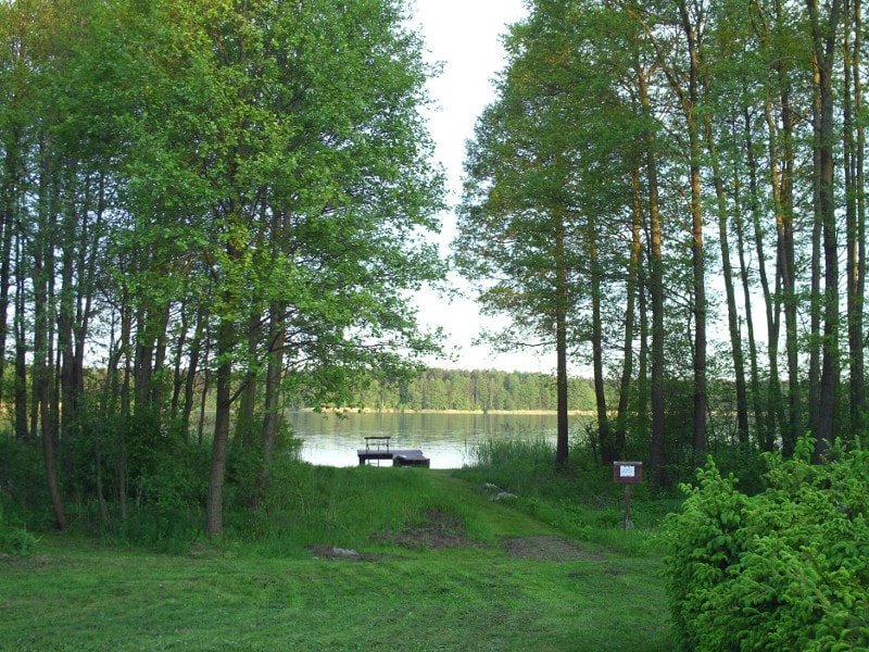 Summer house near the lake