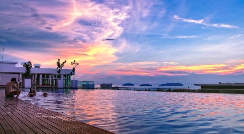 2 Bedroom Sunset Seaview Infinity Pool