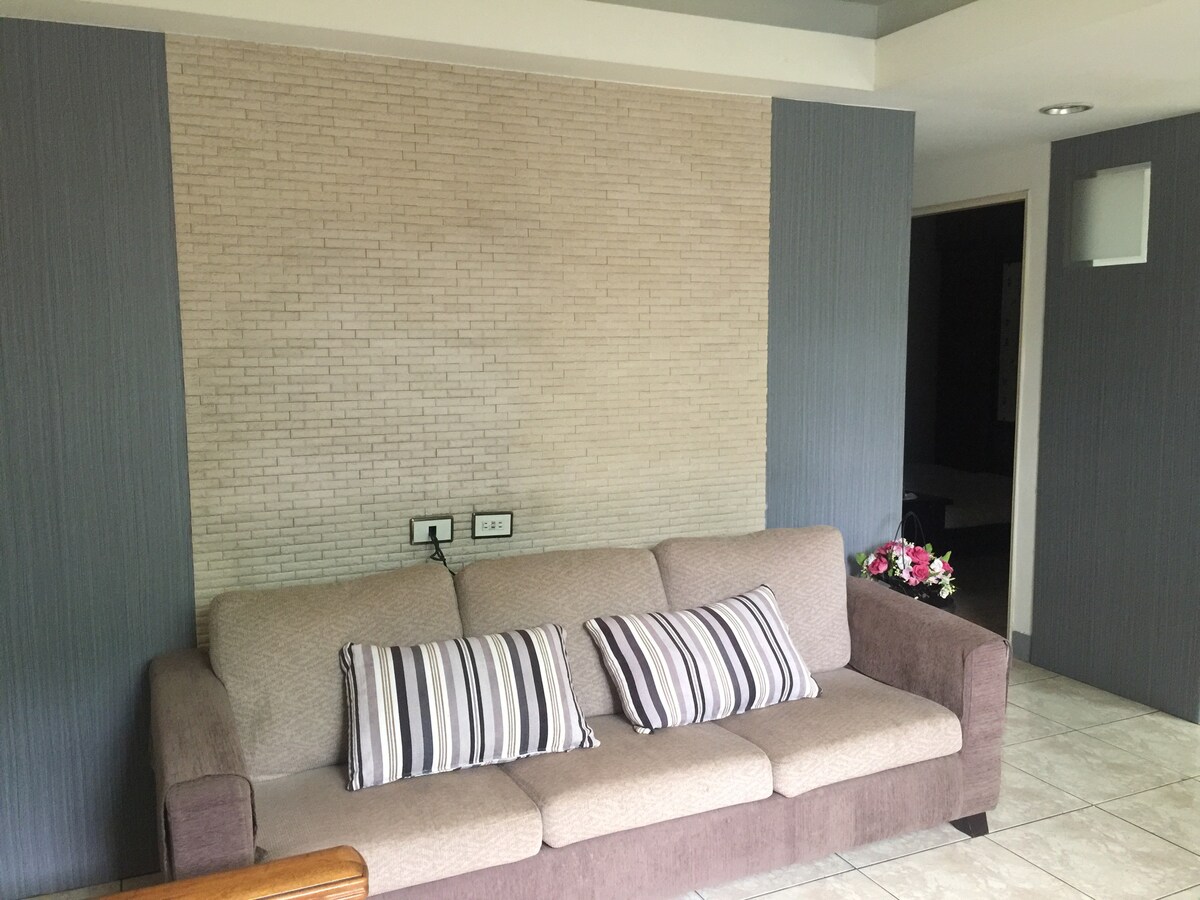 4BR for family/ ximen&taipei mainstation