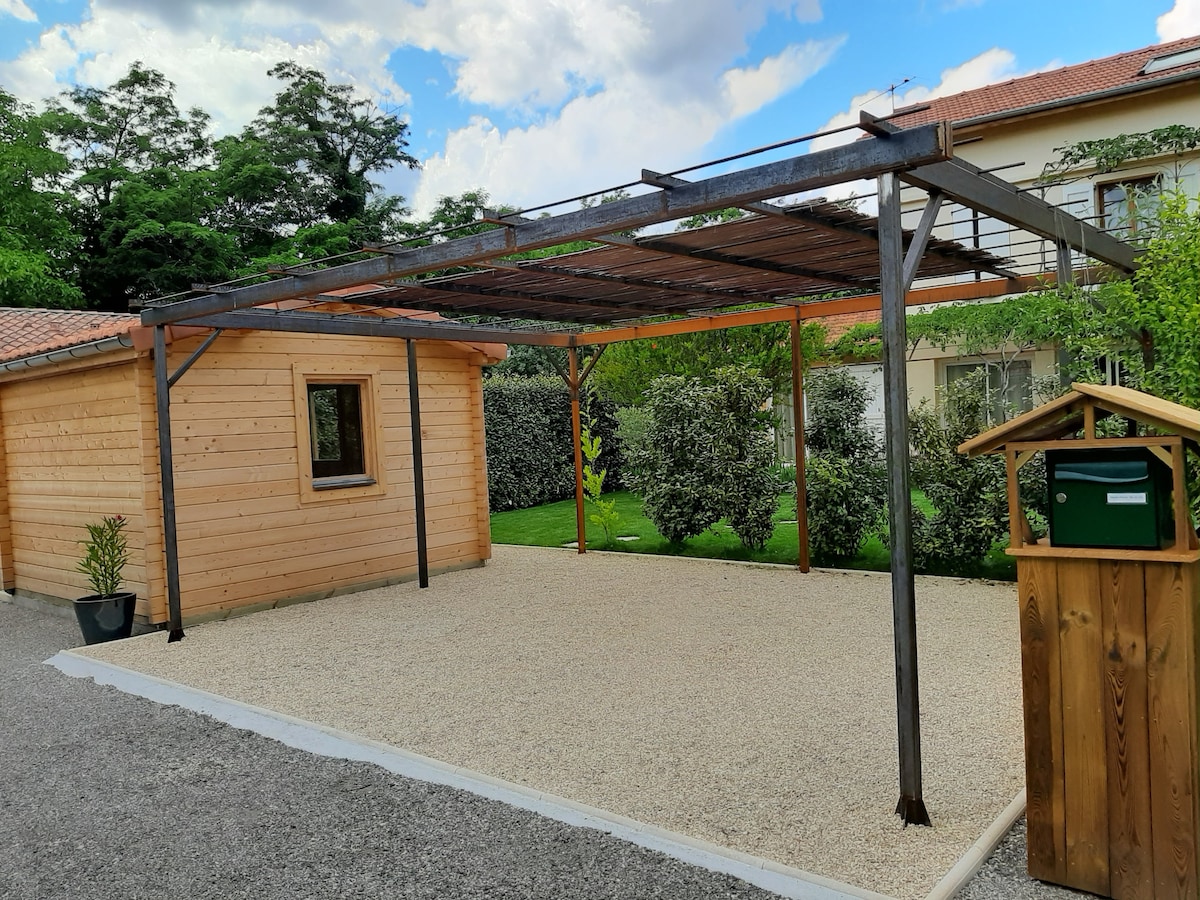 T2 rdc Villa terrasse ombragée et jardin clos