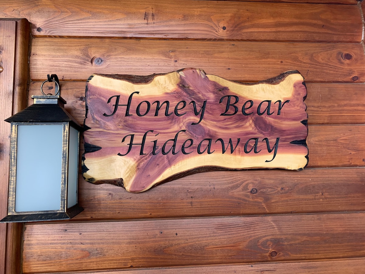Honey Bear Hideaway-cabin ，位于海沃德市中心