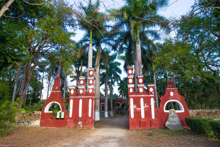 埃塞尔原生宅穴民宿