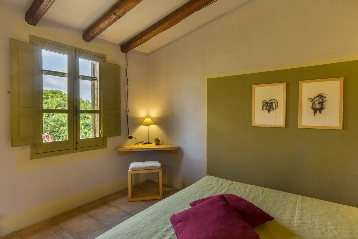 ROSMARINO room | Lananai eco-hospitality