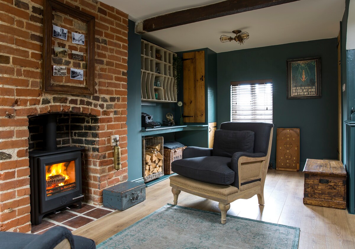 Vinefields Cottage Retreat - Grade II Listed