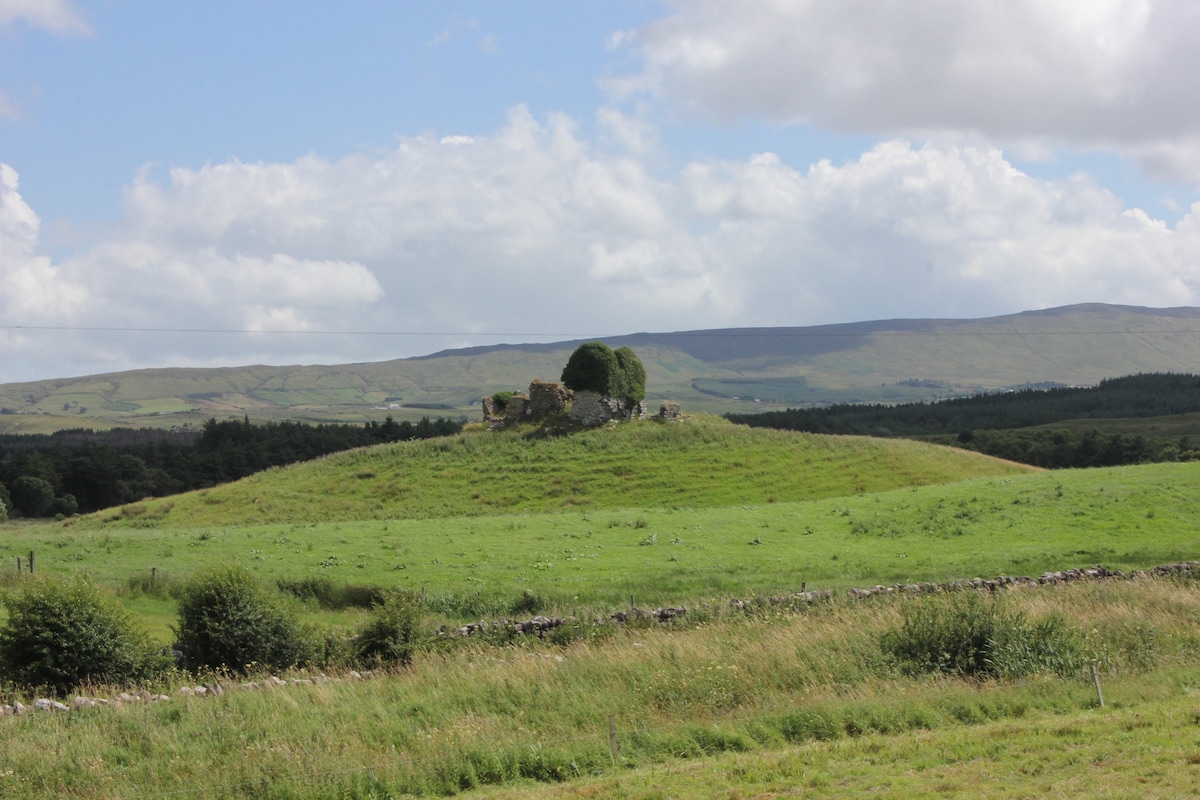 Castle Reek View --Rm 's套房