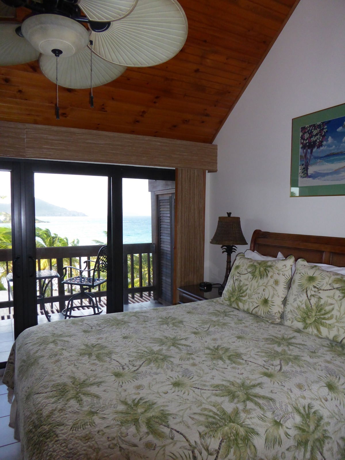 Two Bedroom Beachfront Condo at Sapphire Beach