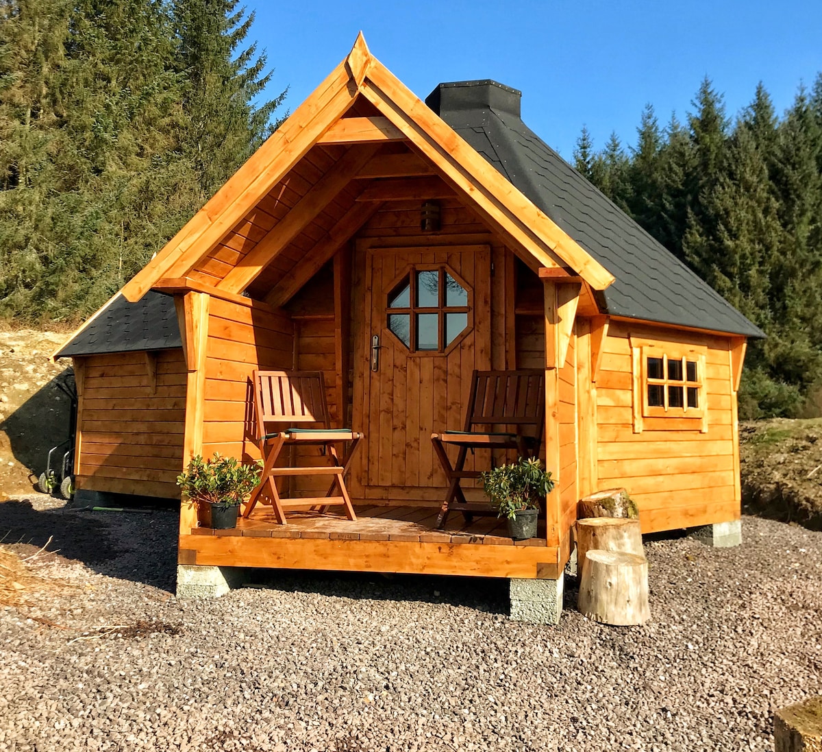 The Nest Glamping cabin
