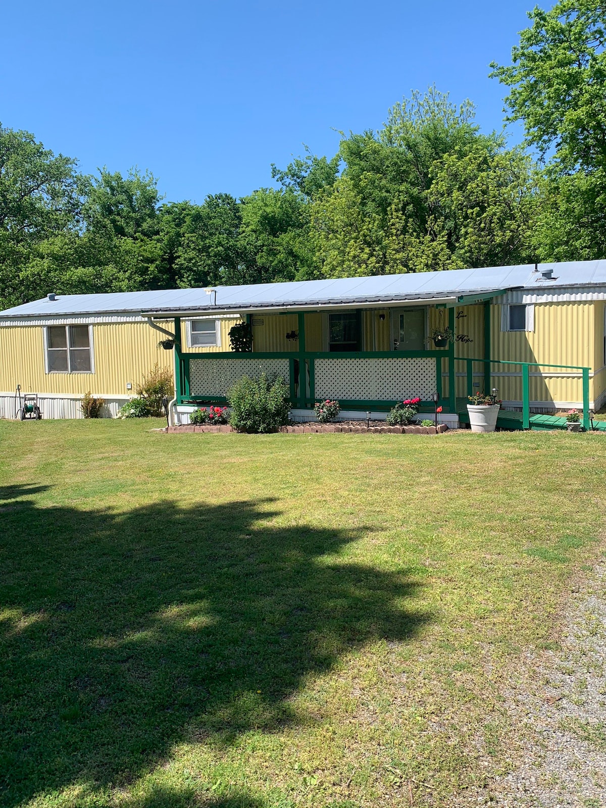 Bigfoot Hideaway at Lake Fort Gibson