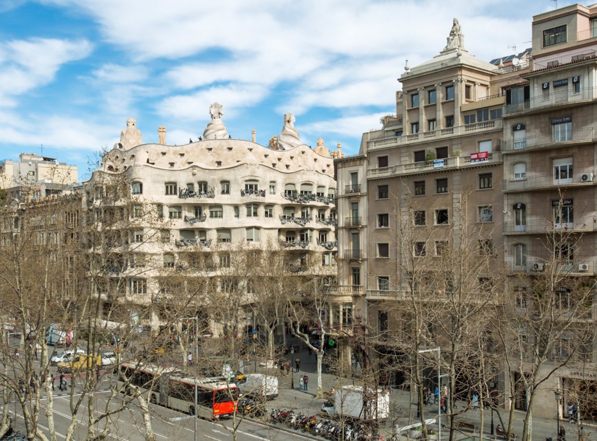 风格独家公寓，可欣赏Casa Mila的美景