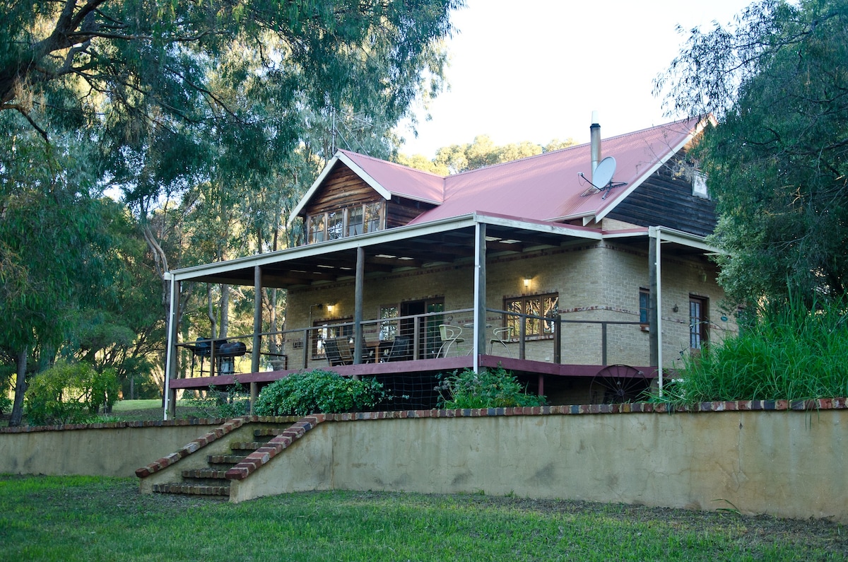 Bushy 's Dream Cottage