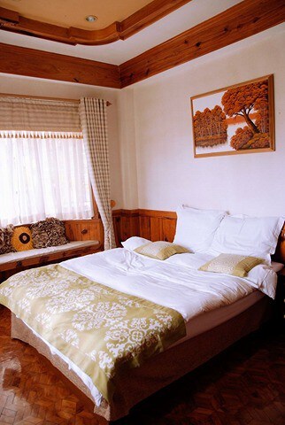Attic Baguio Accommodation