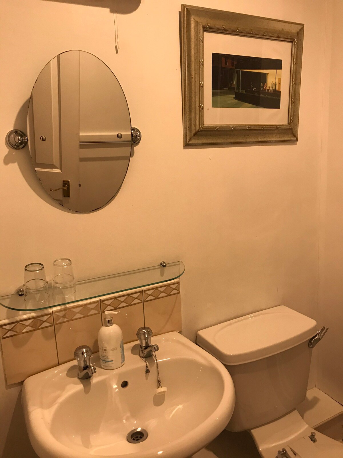 Edinburgh.Alexander Guest House.luxury double room