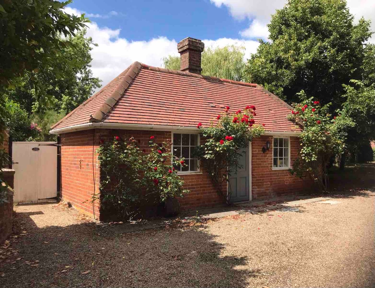 The Gatehouse 1 bedroom detached house