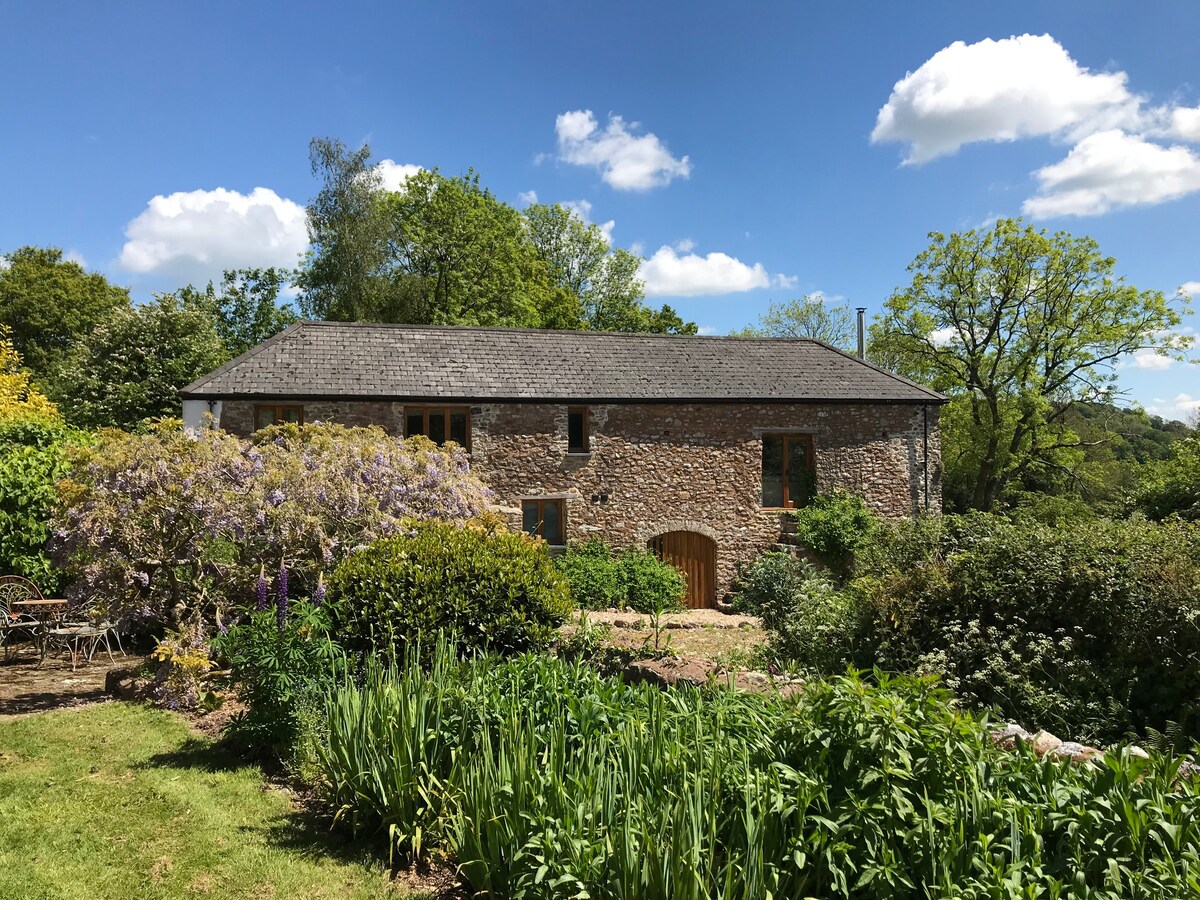 Luggs Barn - Beautiful Devon Hideaway