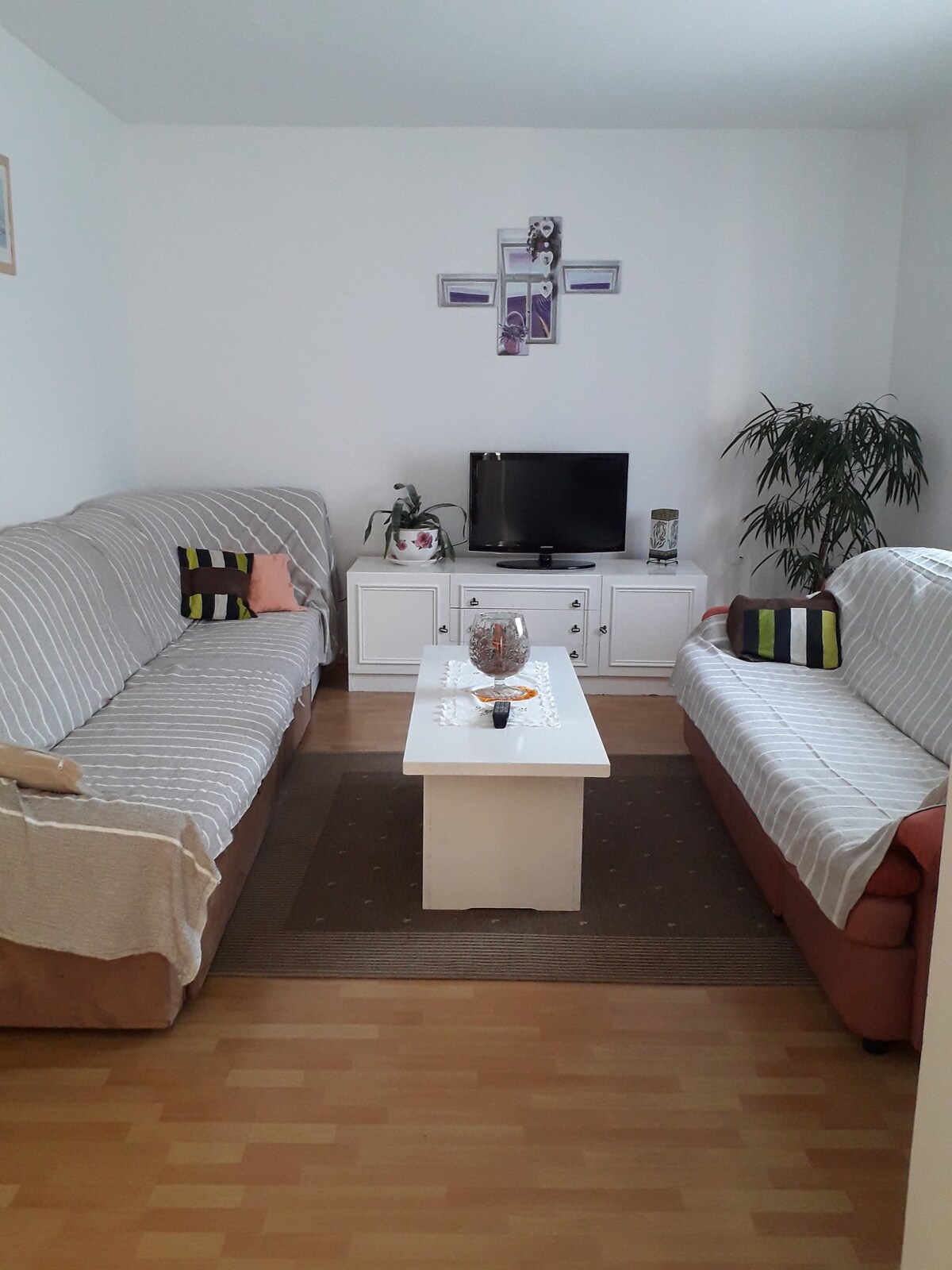 Apartman Loni