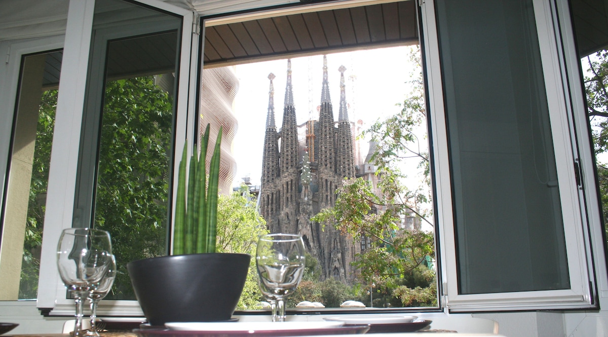 圣家堂（ Sagrada Familia ）公寓景观
