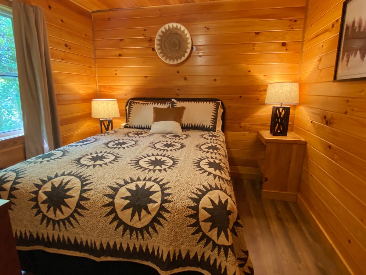 1间卧室波西米亚式小木屋，靠近洞穴跑道湖# 6