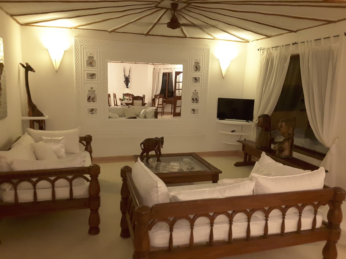 charming apartment on the lovely beach of Watamu