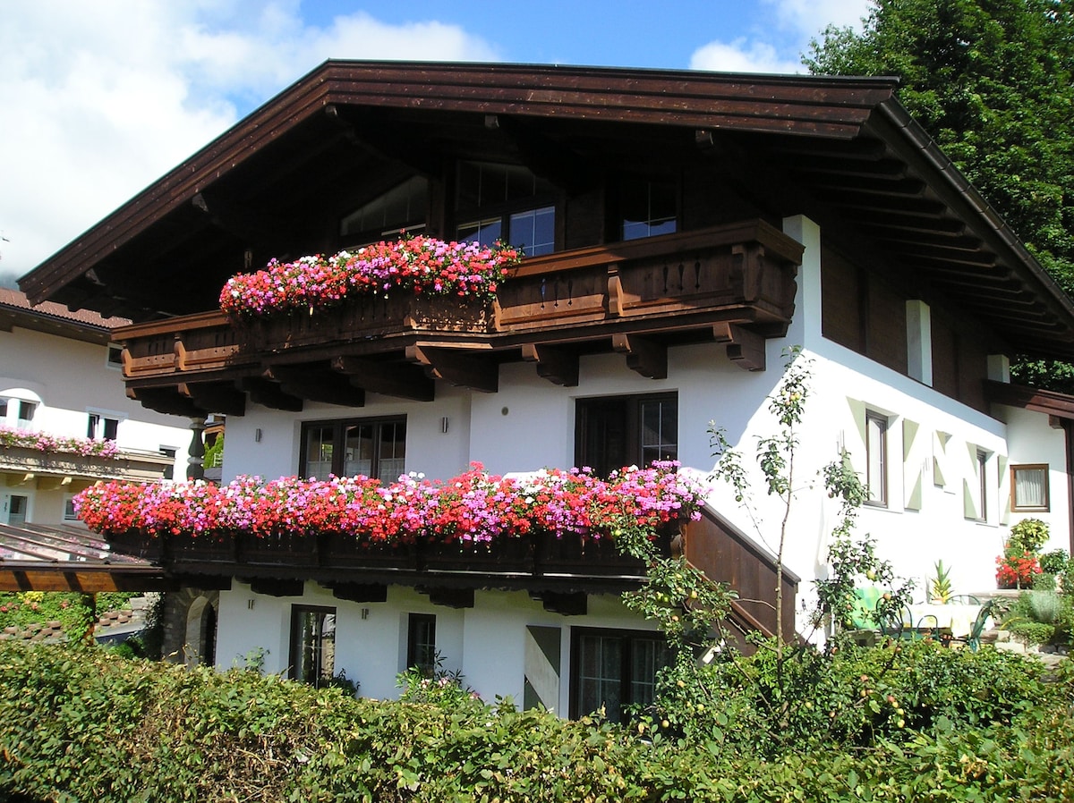 Ferienwohnung Ahornweg - Brixen im Thale