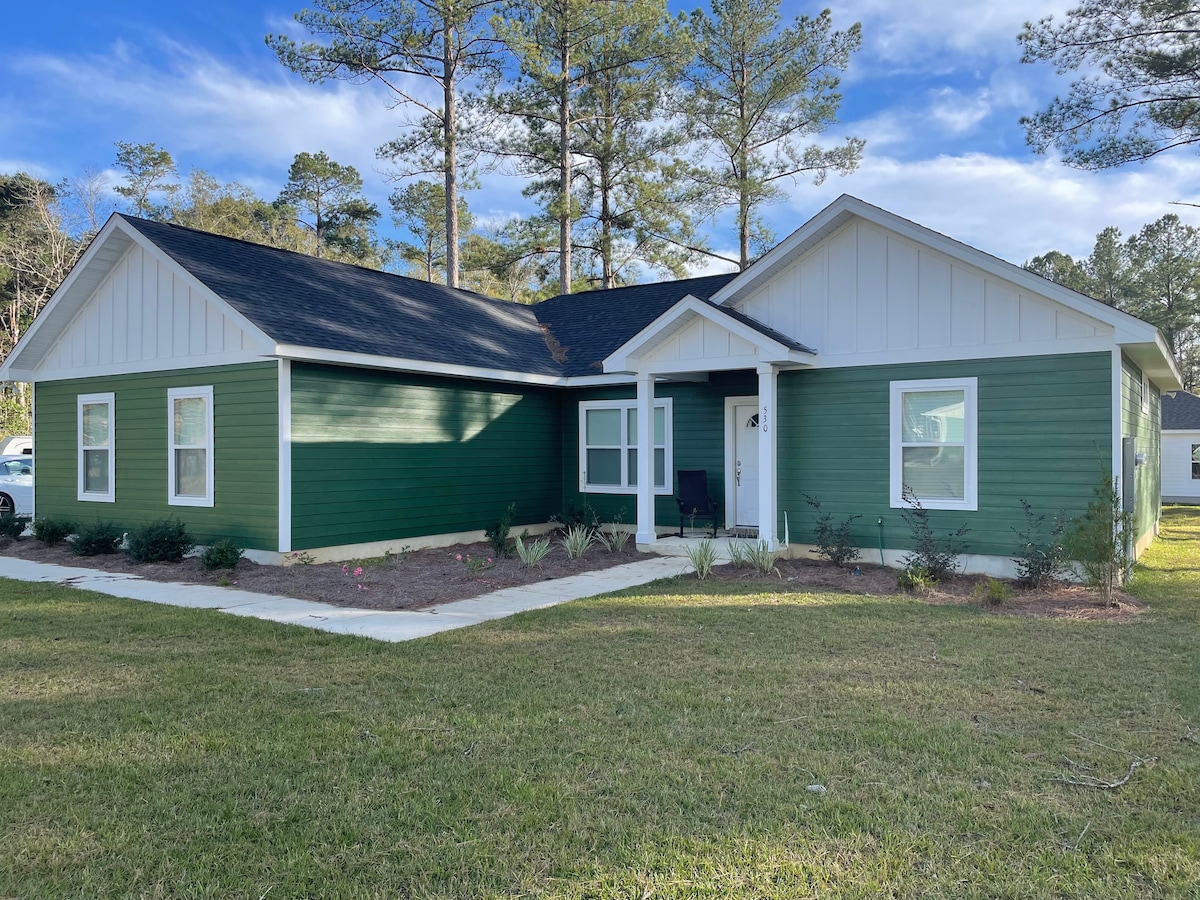 Entire Brand New house in historic Monticello Fl