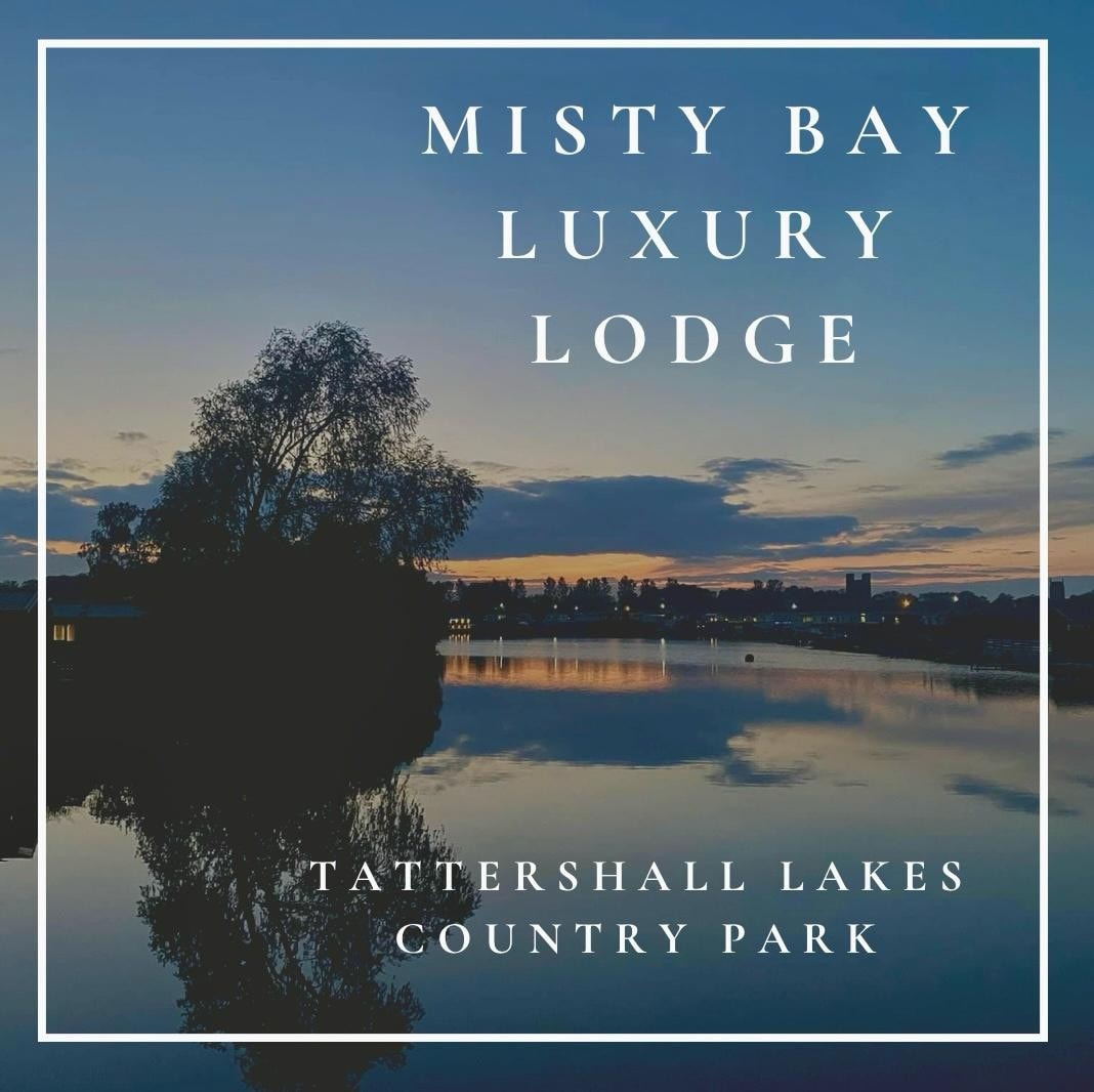 Beautiful Lakeside Lodge on Misty Bay