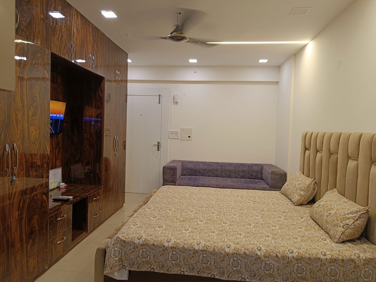 BnBBuddy Memorable apartment in West Delhi