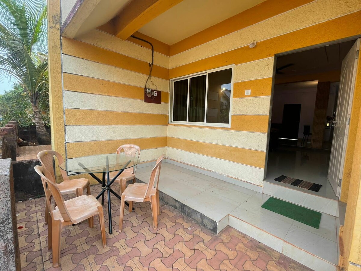 Spacious 2 BHK cottage on the costal hill station