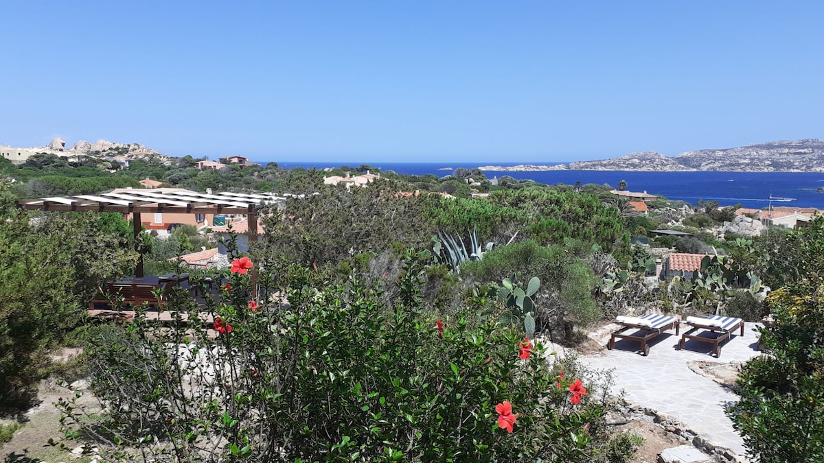 Villa La Roccia del Poggio La Maddalena, Sardinia