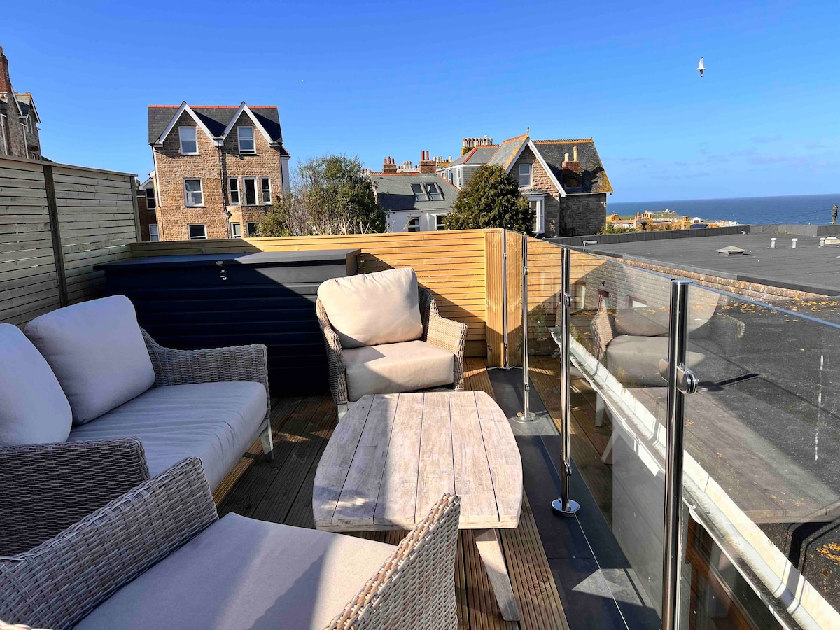 Terrace sea views and on site parking in St Ives