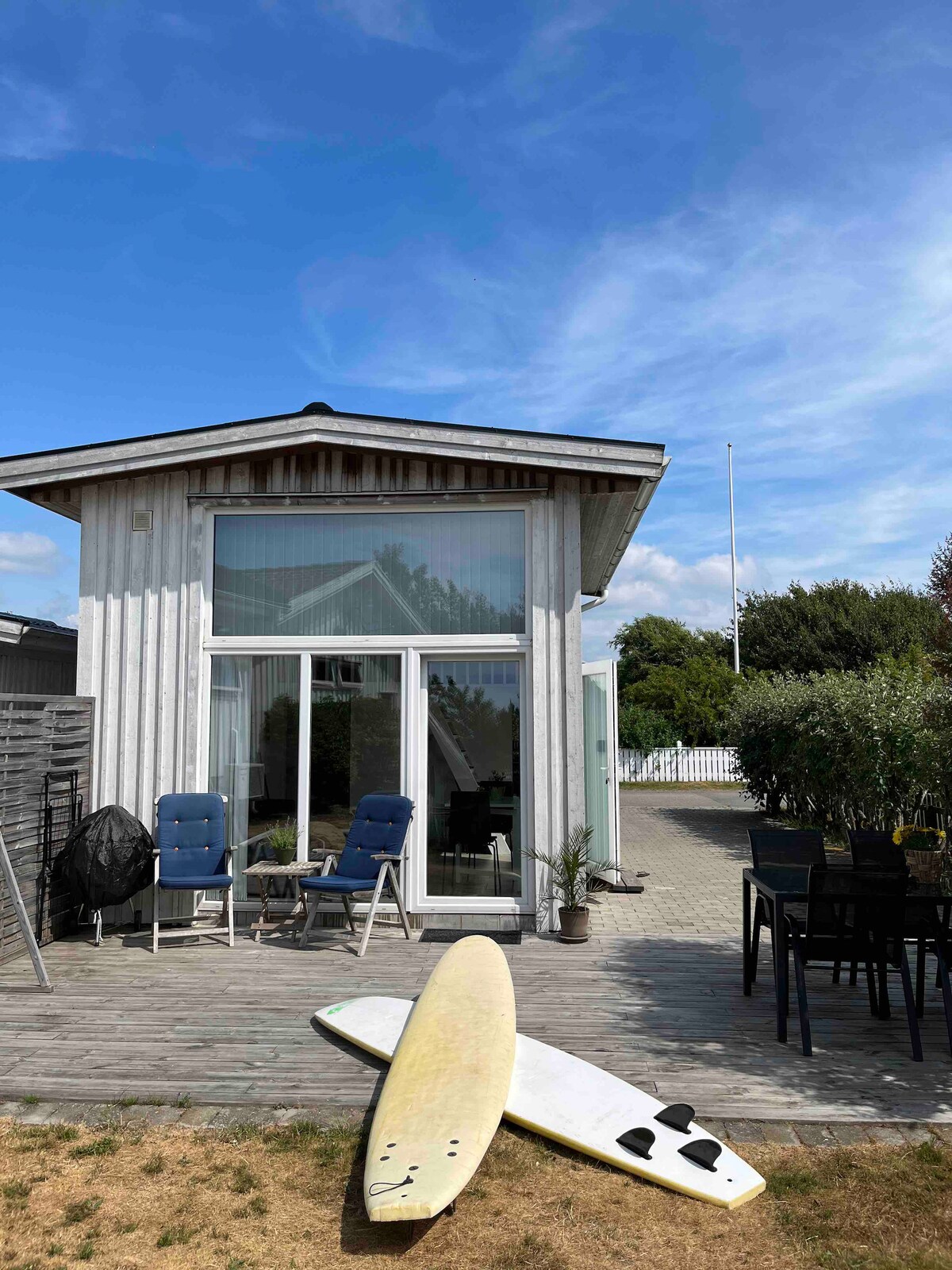 Beach & Surf Lodge in Apelviken