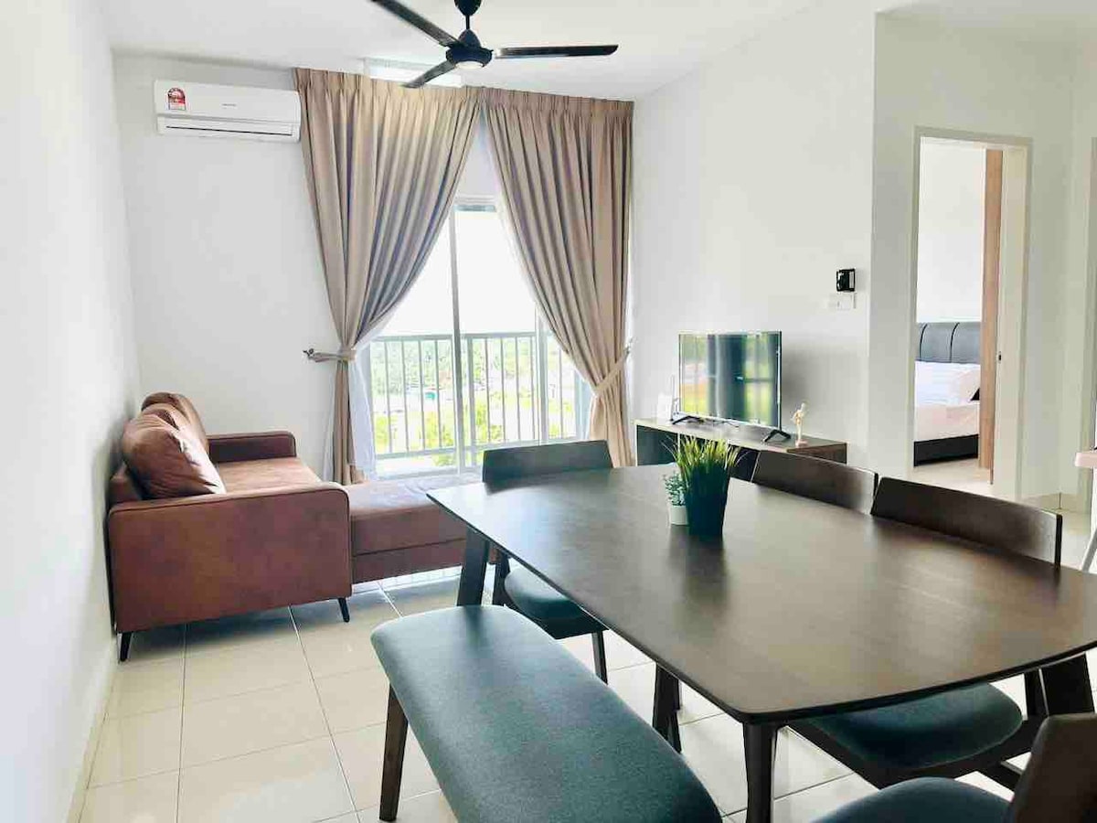 “ASH”Promo 2br 4px near airport