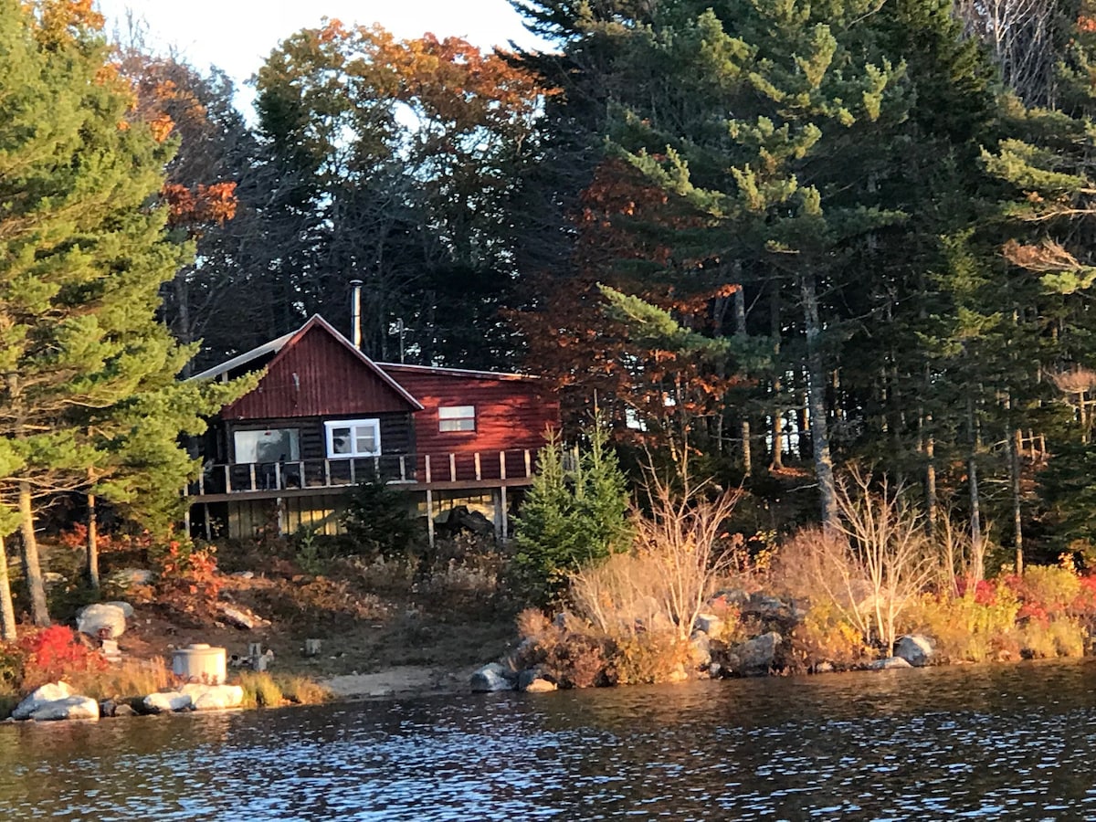 杰里湖湖滨小屋（ Jerry Lake Lakefront Cottage ） -适合儿童入住