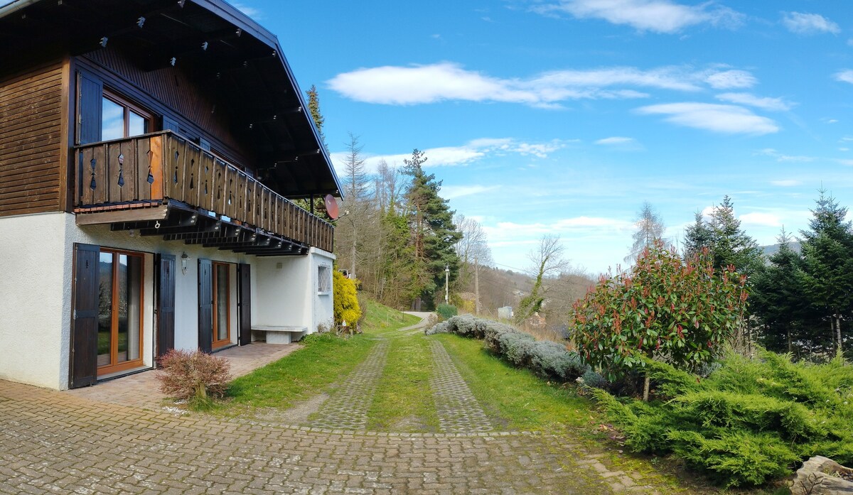 Chalet au bois des écureuils classé trois étoiles.