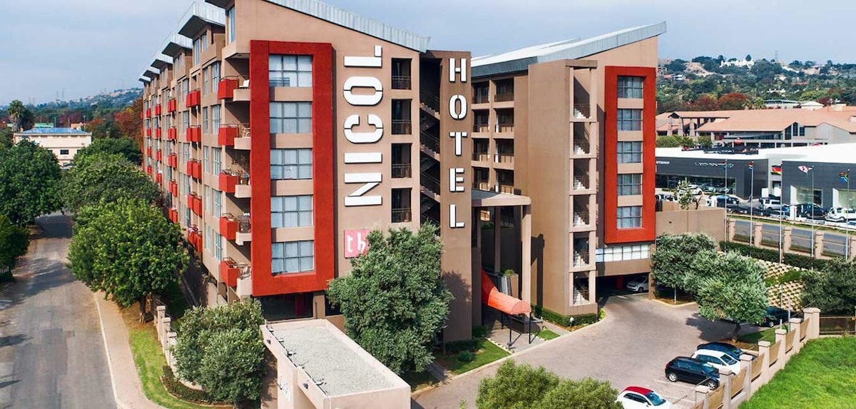 The Nicol hotel (Apt311)